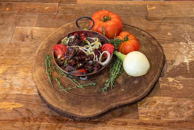 Farfurie cu mâncare gătită acasă